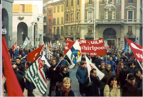 CORTEO2 550.jpg (87779 byte)