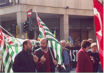 2_1maggio_4.jpg (43939 byte)